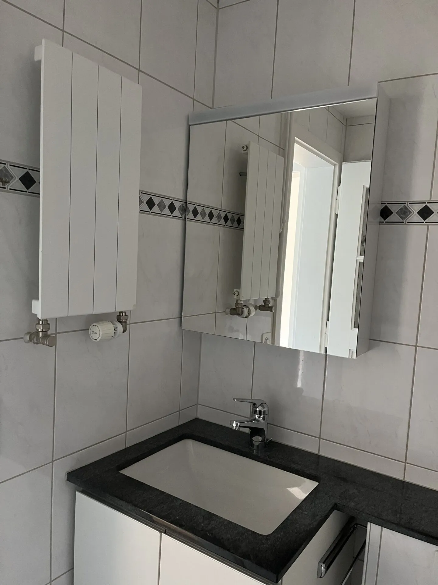 Charmante Wohnung mit 2 Balkonen - Foto 5 von 11