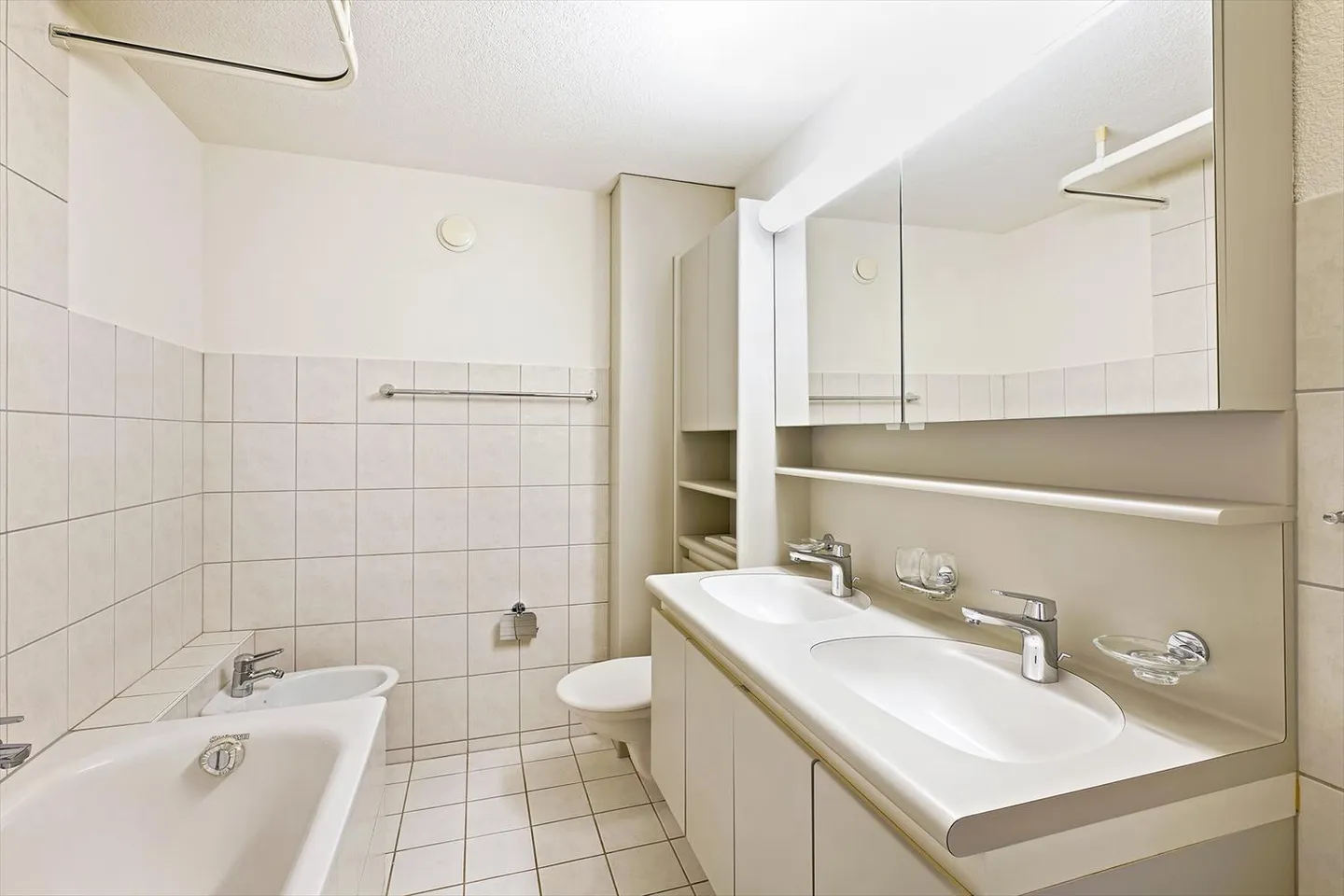 Grosszügige Wohnung im Gellert-Quartier - Foto 6 von 8