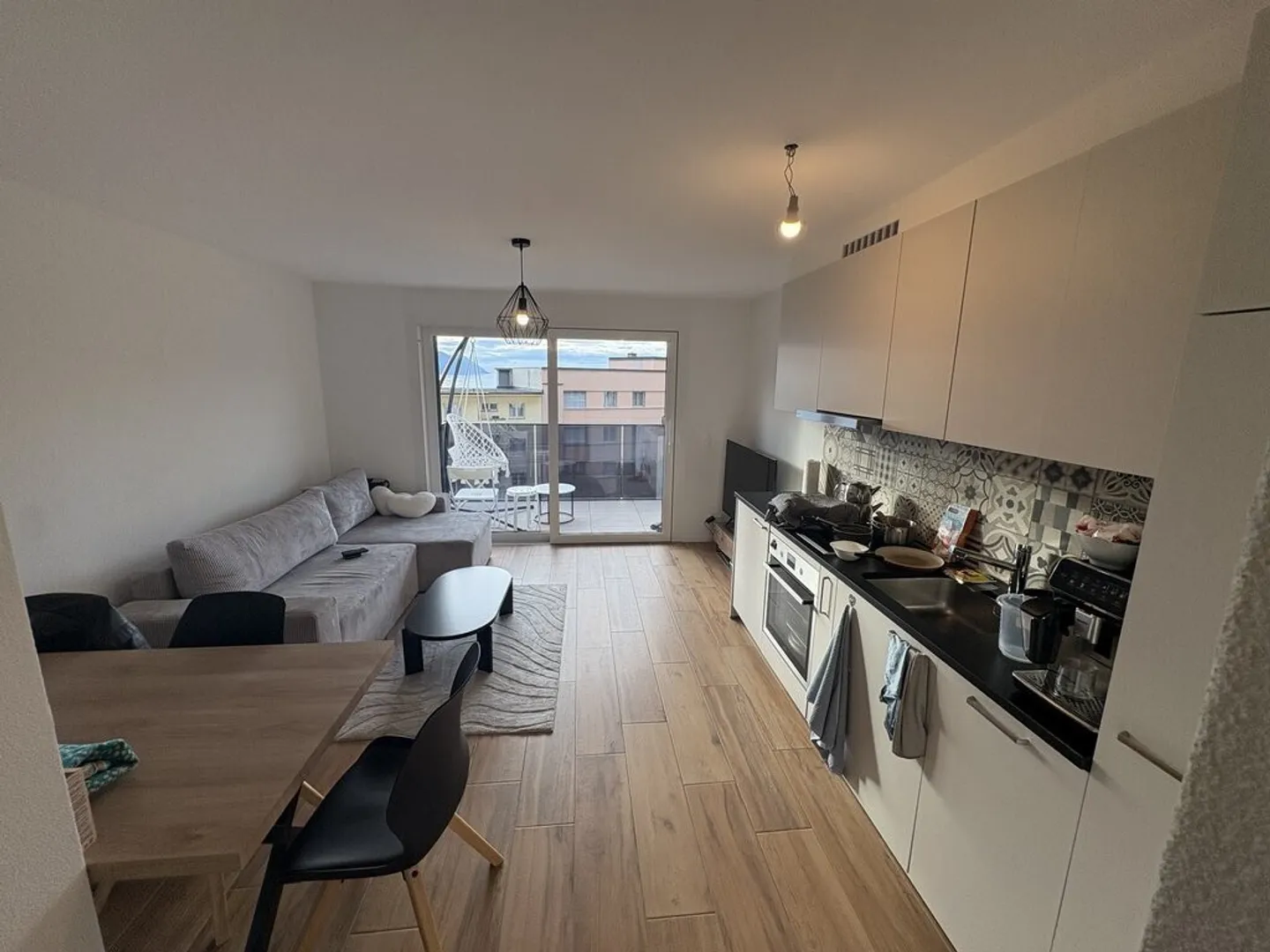 2 camere da affittare in un ambiente di vita eccezionale tra lago e montagne - Foto 1 di 6