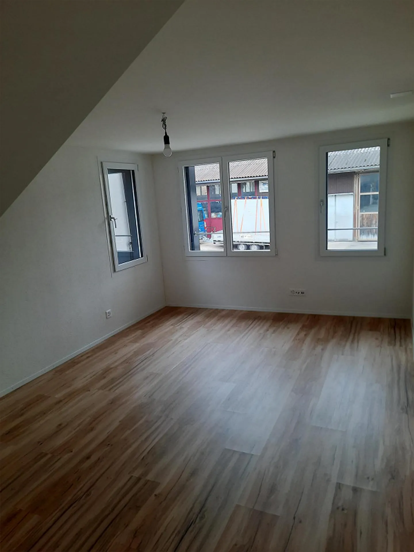 Appartamento in affitto - Foto 4 di 12