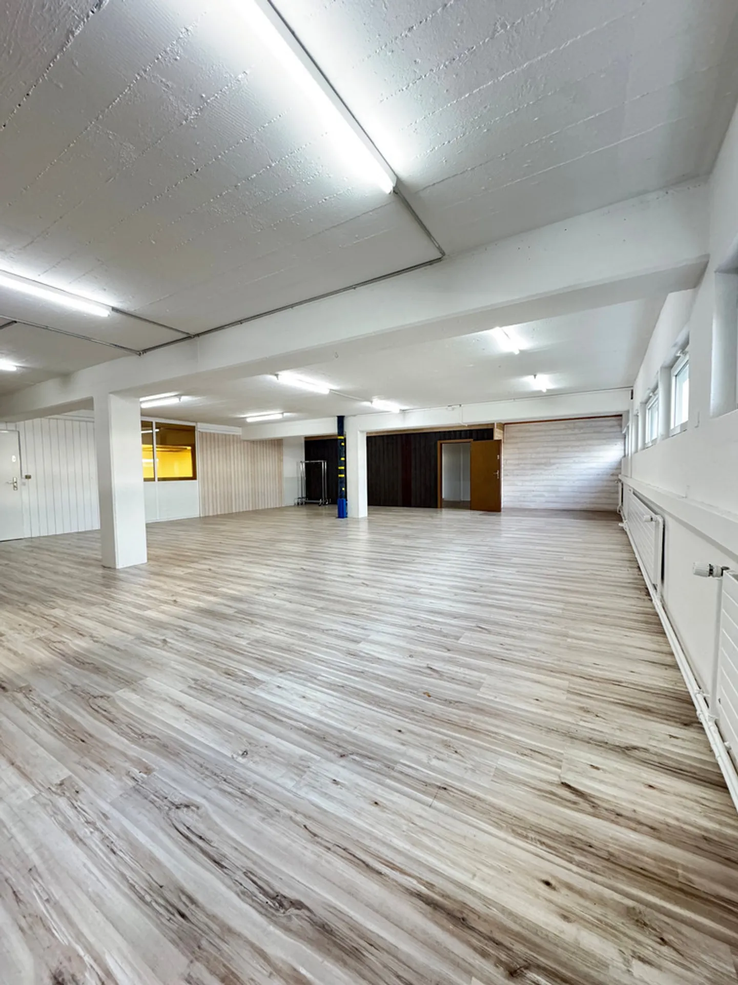 Bureau à louer - Photo 4 sur 5