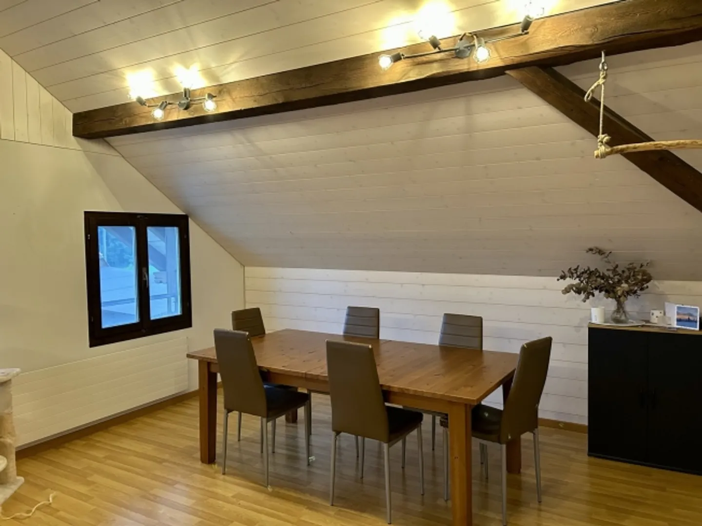 5-room apartment in Gurzelen (BE), furnished, temporary - Photo 2 of 10