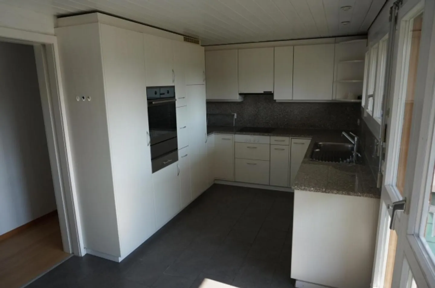 5-room apartment in Gurzelen (BE), furnished, temporary - Photo 5 of 10