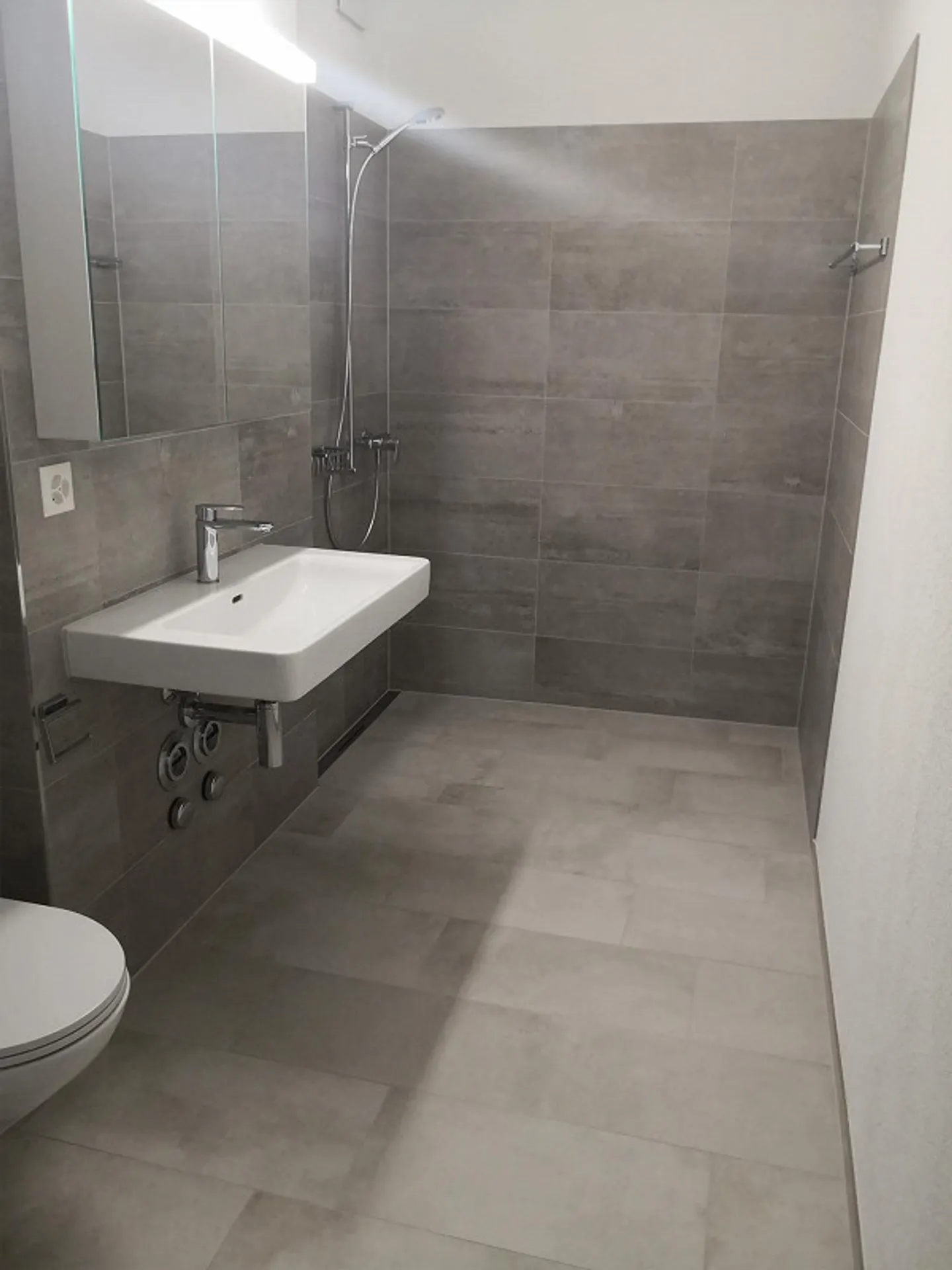 Appartamento 2,5 locali con loggia - Foto 6 di 7