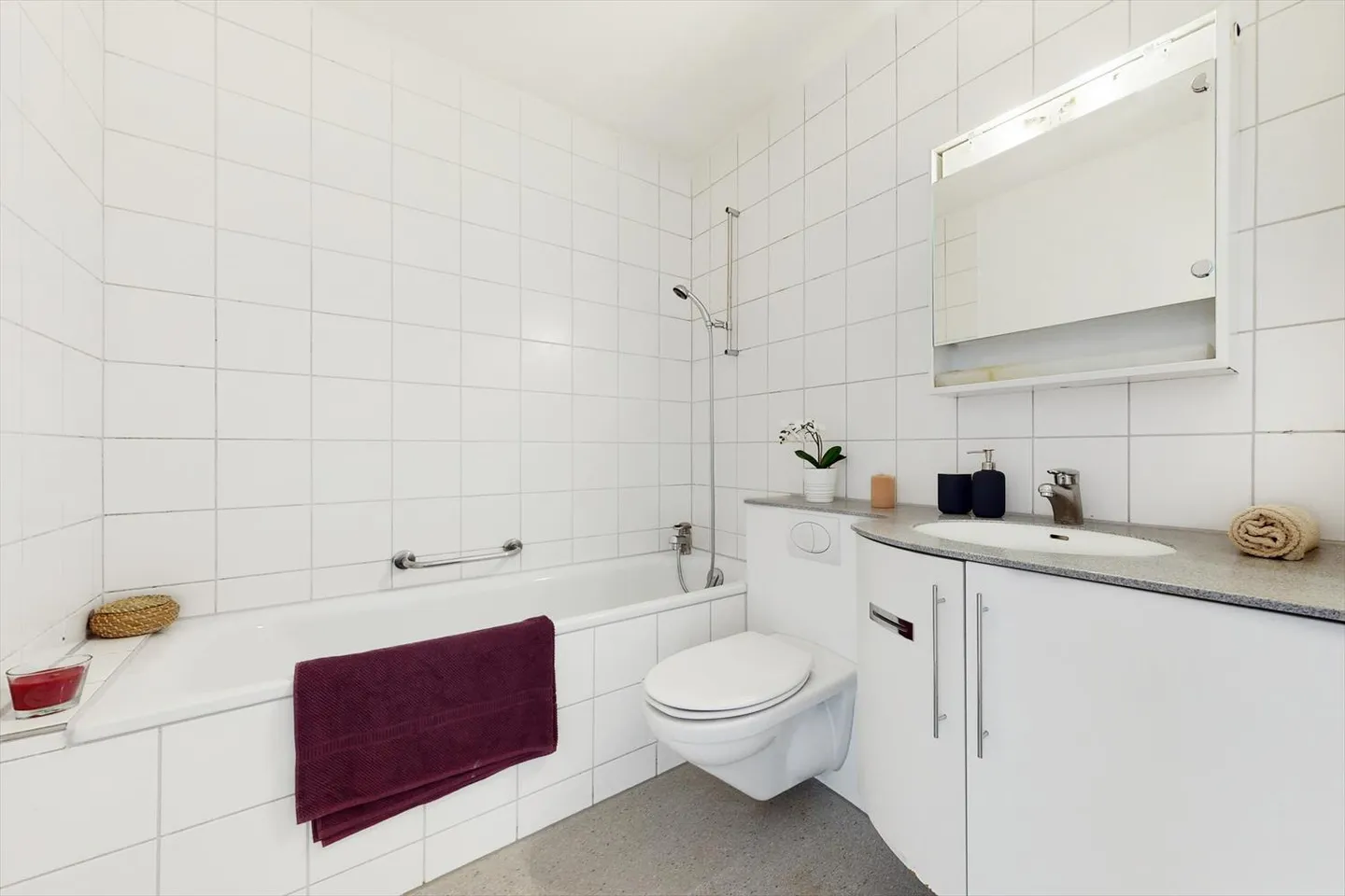 Vivre dans une atmosphère familiale - Photo 6 sur 10