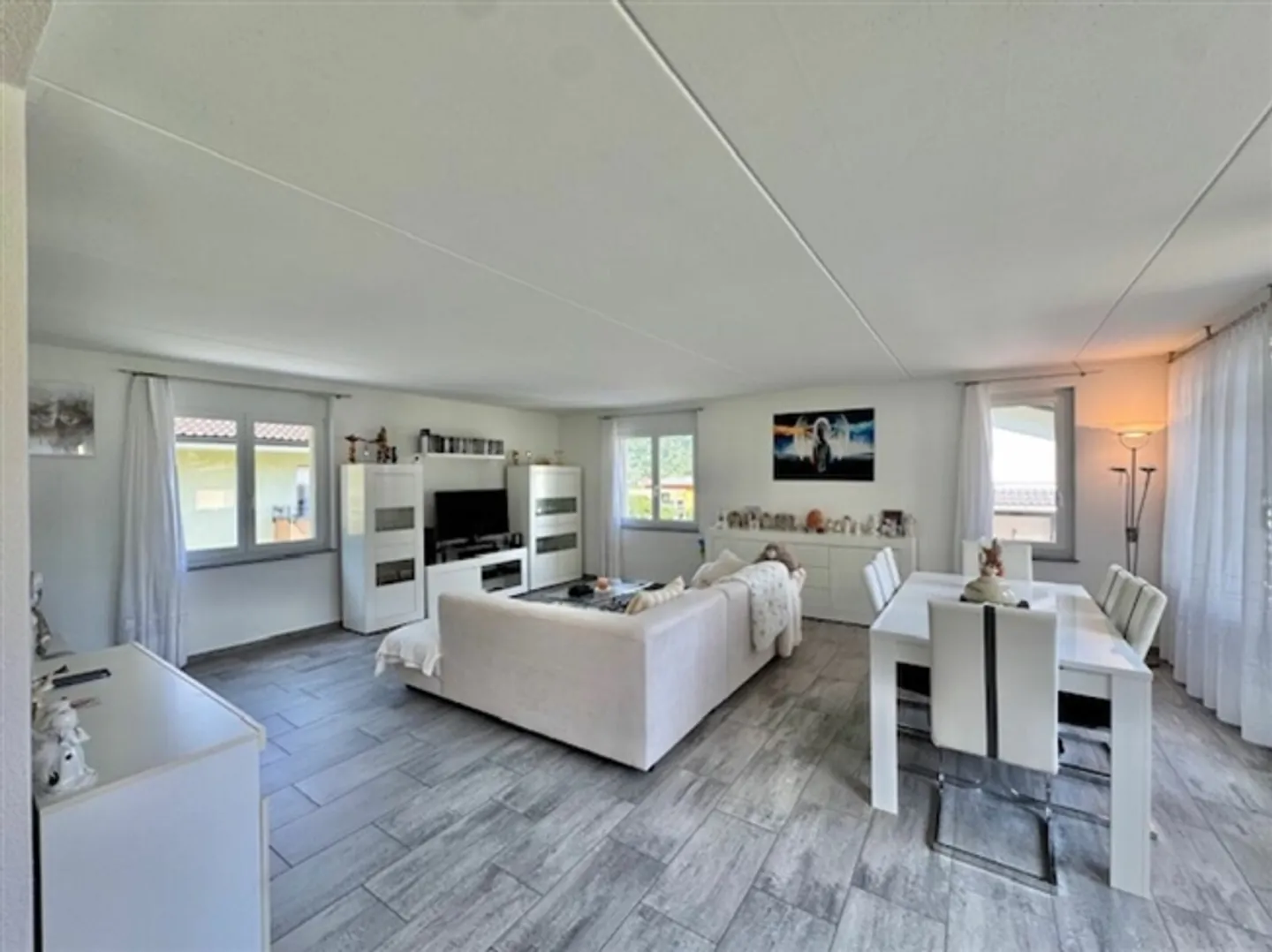 FOR SALE IN MOGHEGNO (MAGGIATAL) - DETACHED HOUSE IN A QUIET AREA - Photo 8 of 20