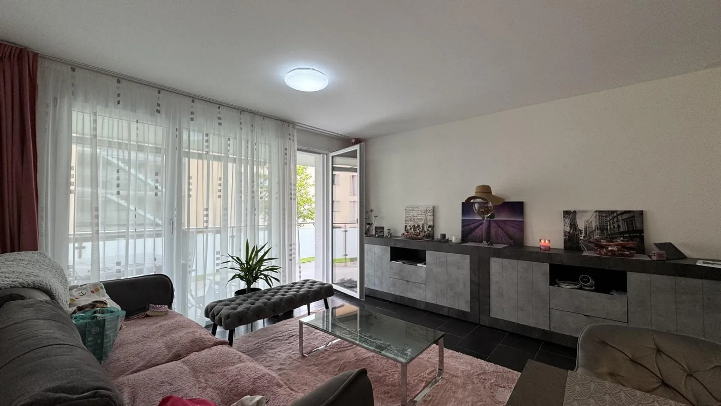 Appartamento luminoso e spazioso - Foto 3 di 5