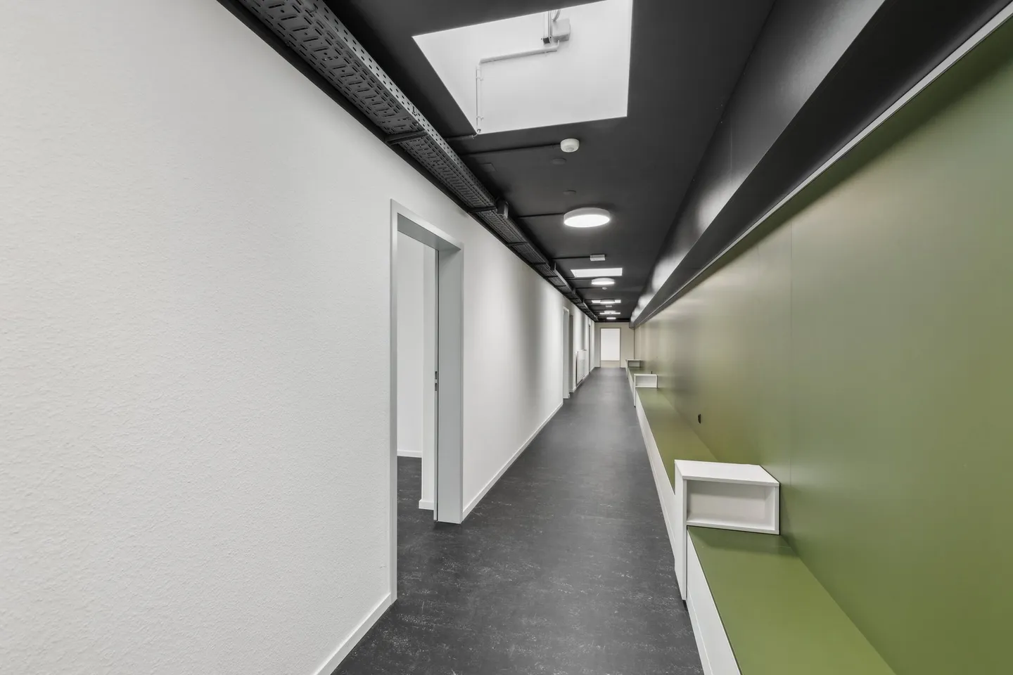 «HAMMER SPACES - ausgebaute Büroflächen» - Foto 10 von 10