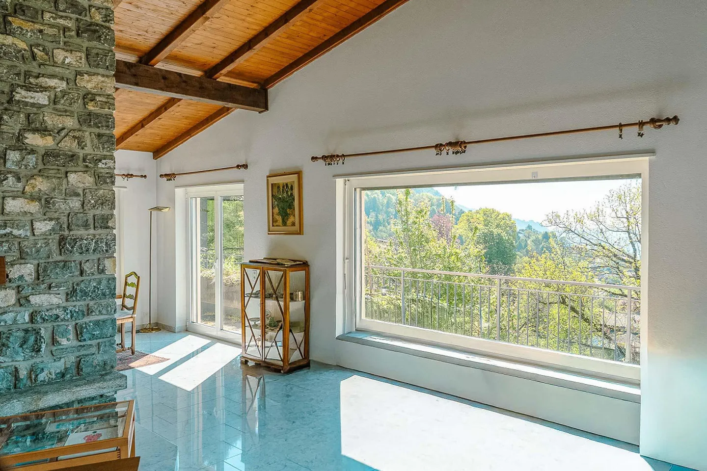 Single-family house with pool in Sagno - Photo 4 of 12