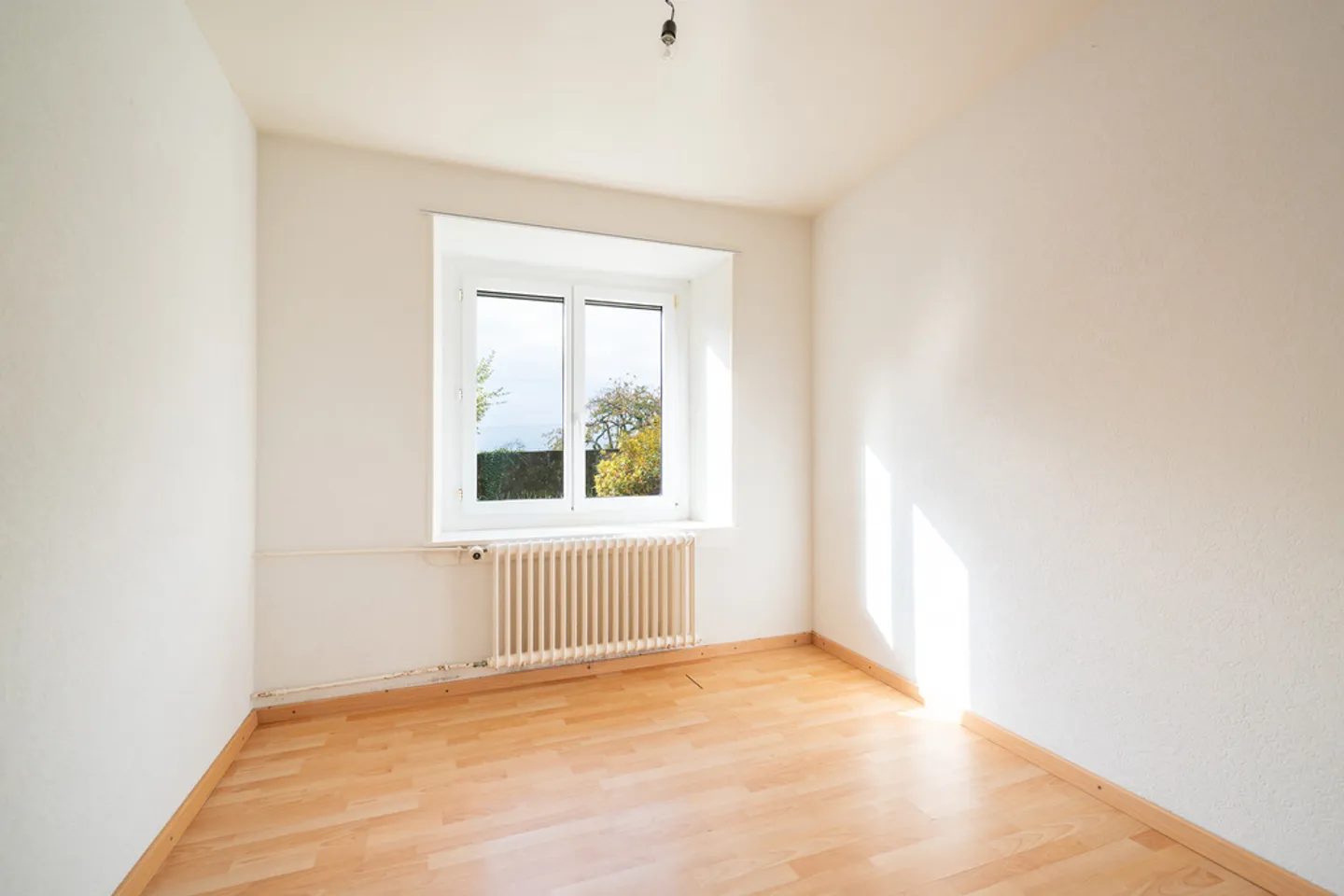 Charming 2-room apartment located in Vufflens la Ville - Photo 7 of 9