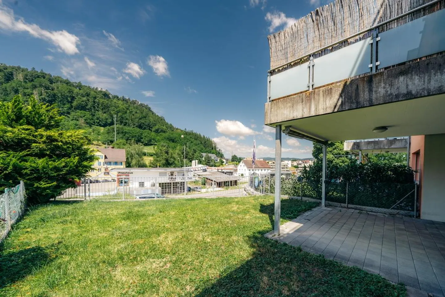 Appartement de jardin moderne 3,5 pièces avec espace de vie couvert à Eglisau - Photo 21 sur 24