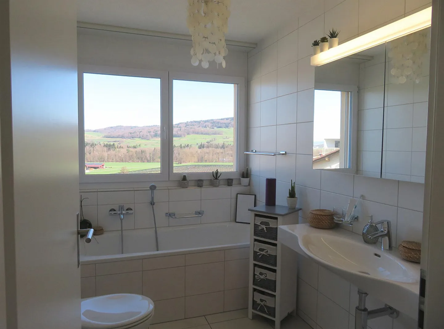 Comfort abitativo con vista magnifica - Foto 9 di 10