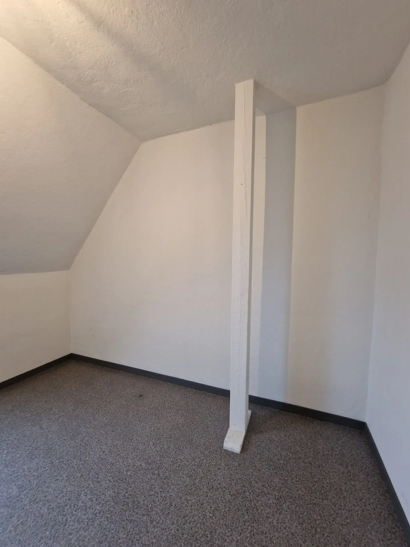 Penthouse à louer juste à côté du musée Beyeler - Photo 9 sur 15