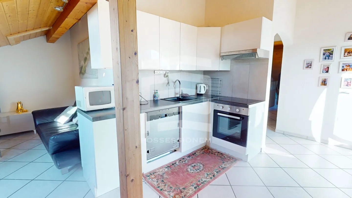 Charming Attic Apartment in Solothurn - Photo 7 of 14