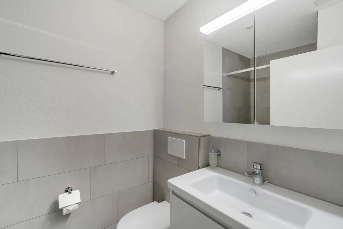 Charming Garden Apartment - Photo 17 of 17