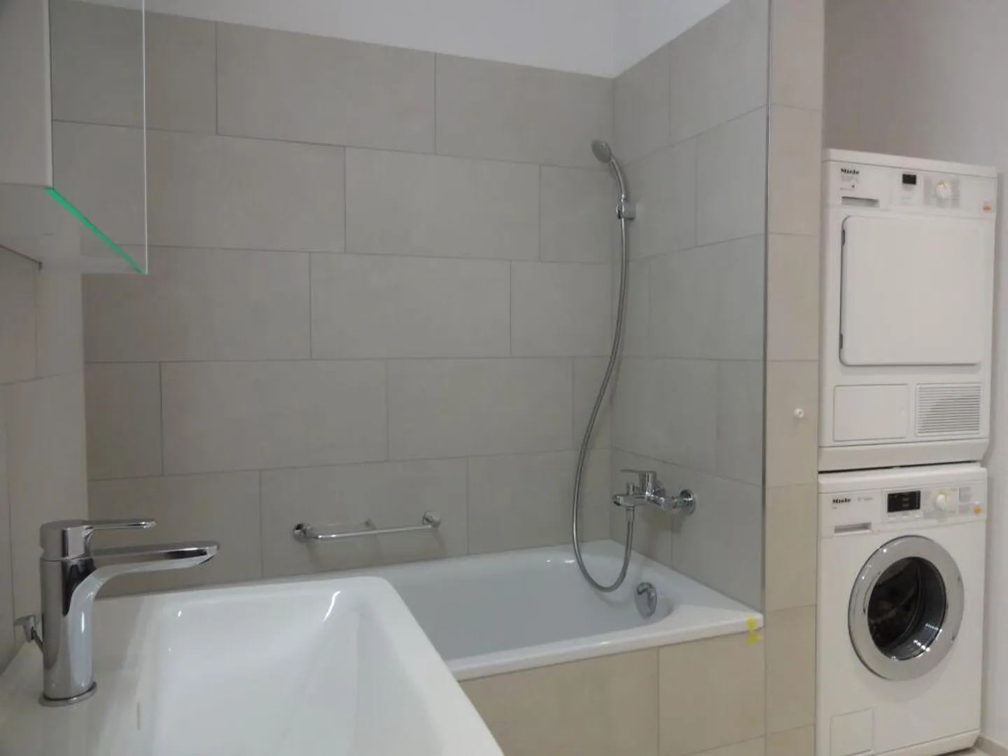 GREAT FAMILY APARTMENT IN THE BEAUTIFUL FRICKTAL - Photo 6 of 13