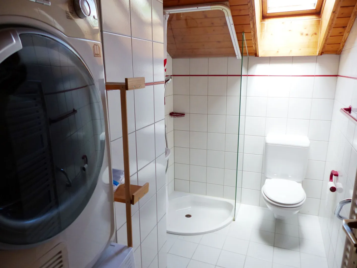 Great 3 Room Apartment for Rent - Photo 8 of 10