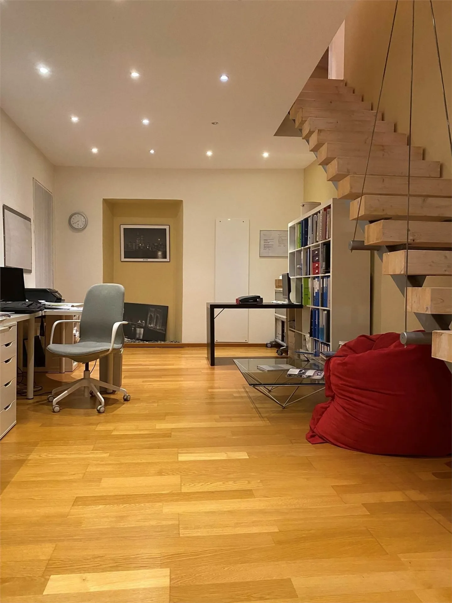 Maison rénovée à Contone composée d'un penthouse et de deux appartements - Photo 6 sur 10