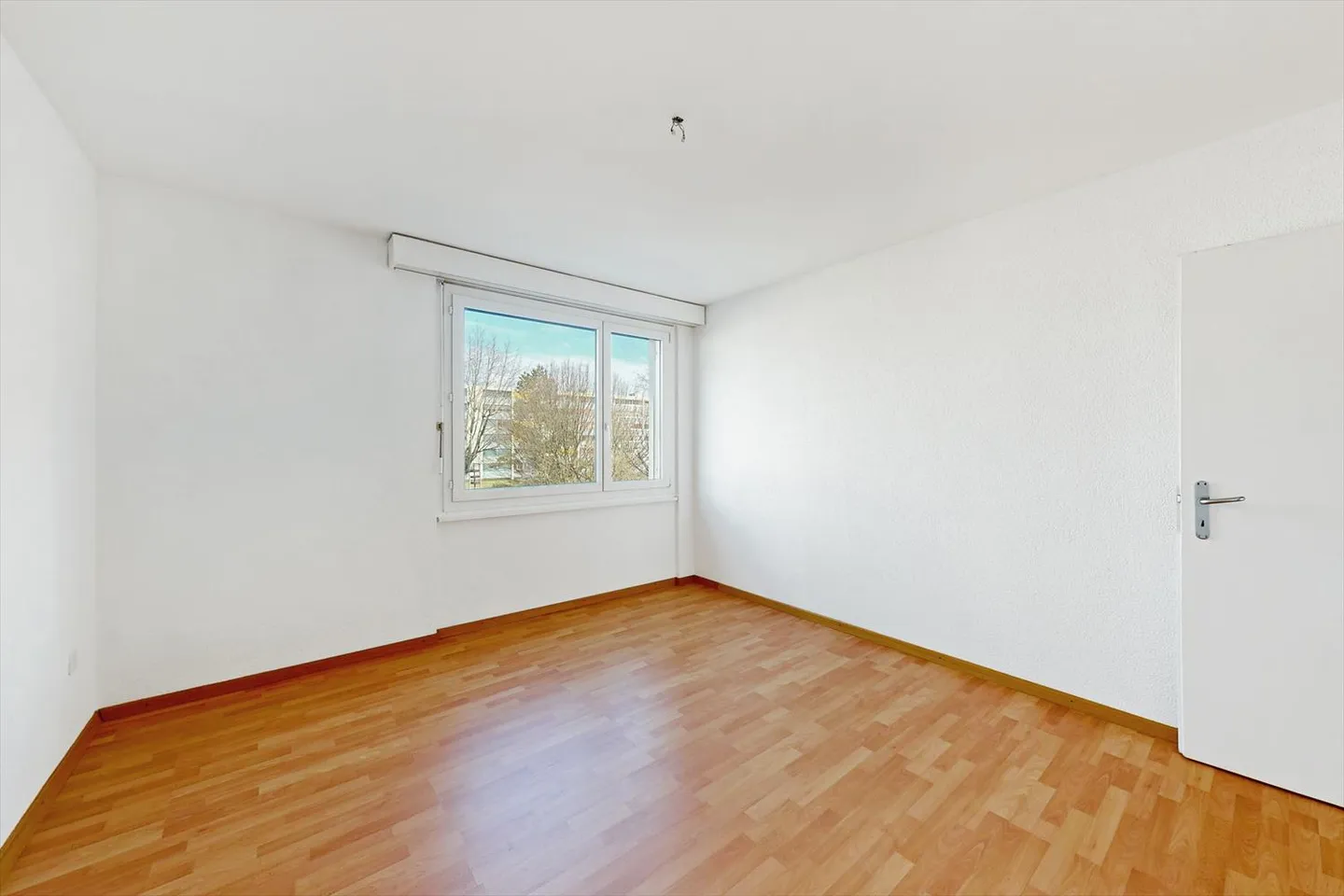 Vivre dans une atmosphère familiale - Photo 8 sur 10