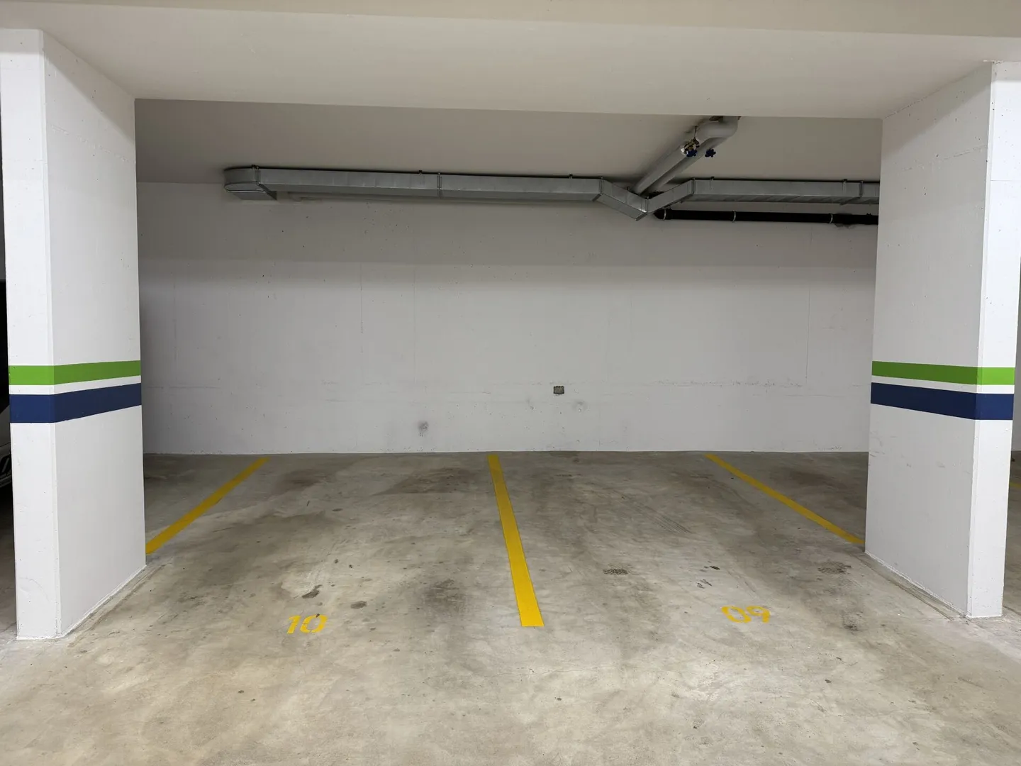 POSTO AUTO IN UNA BUONA POSIZIONE - Foto 2 di 7