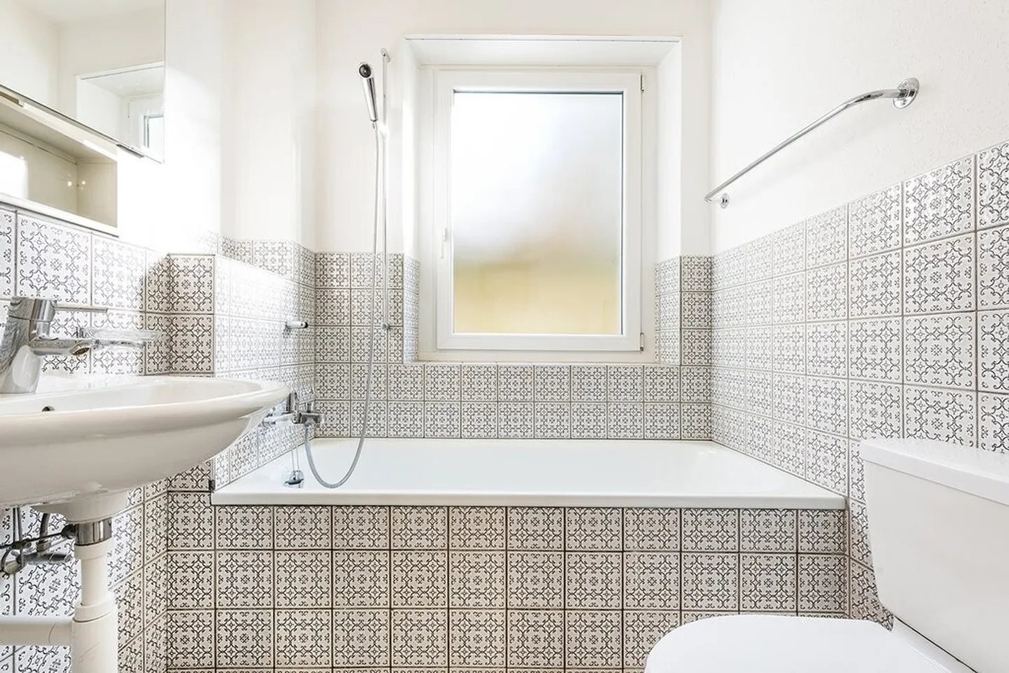 Start into your own happiness - Photo 7 of 8