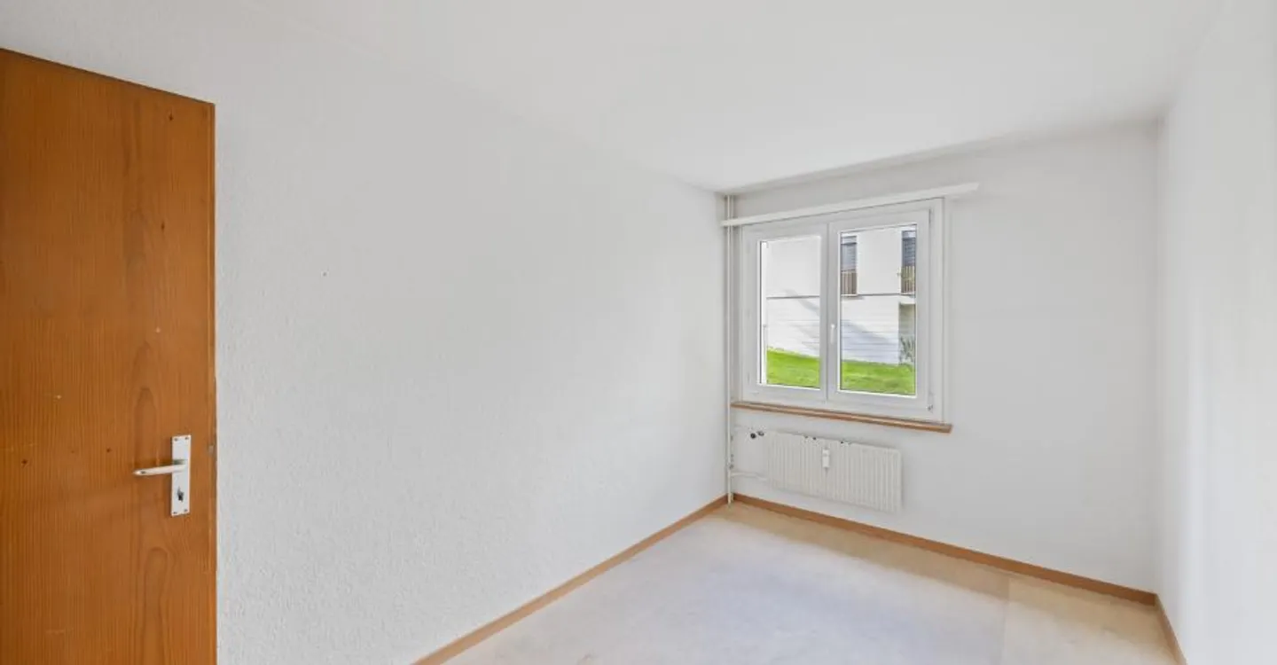 Freshly renovated modern apartment for rent - Photo 1 of 7