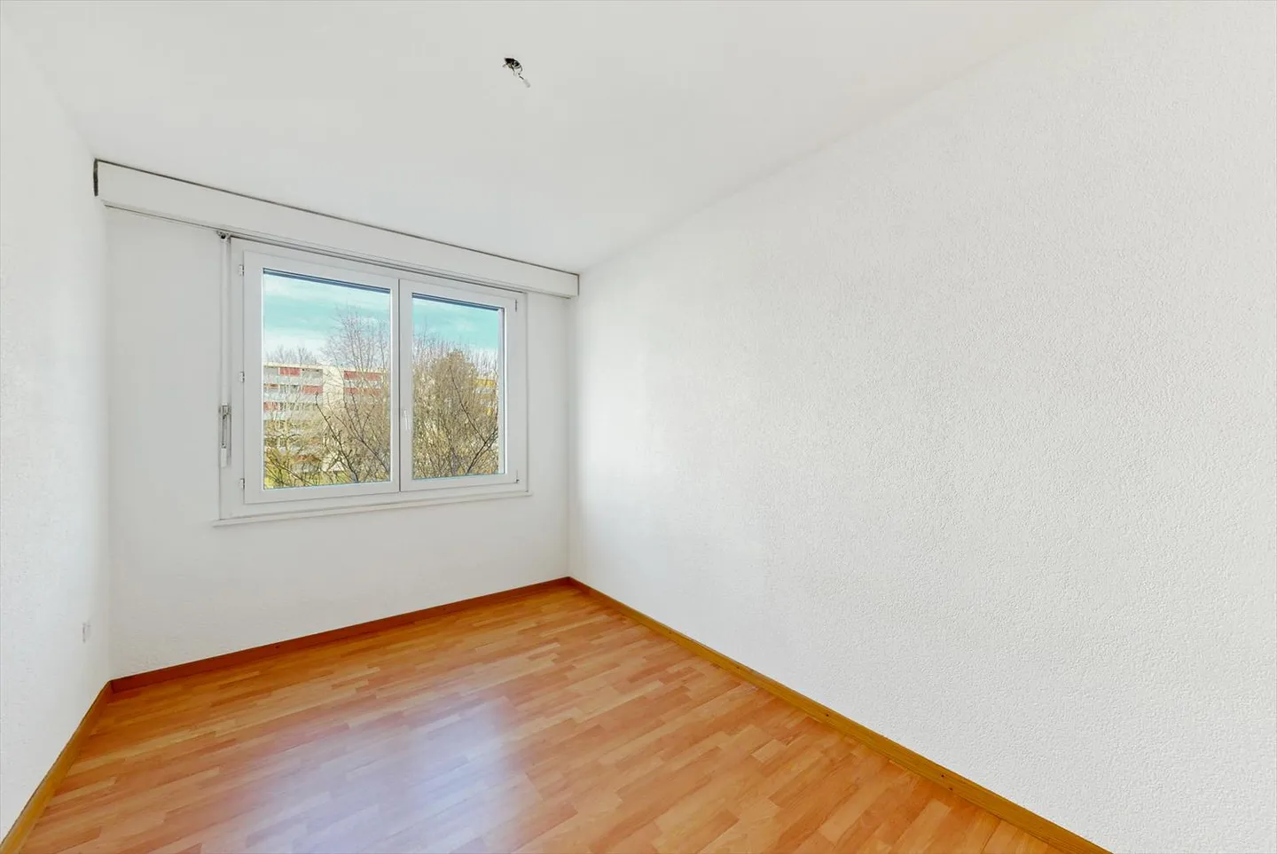 Vivre dans une atmosphère familiale - Photo 9 sur 10