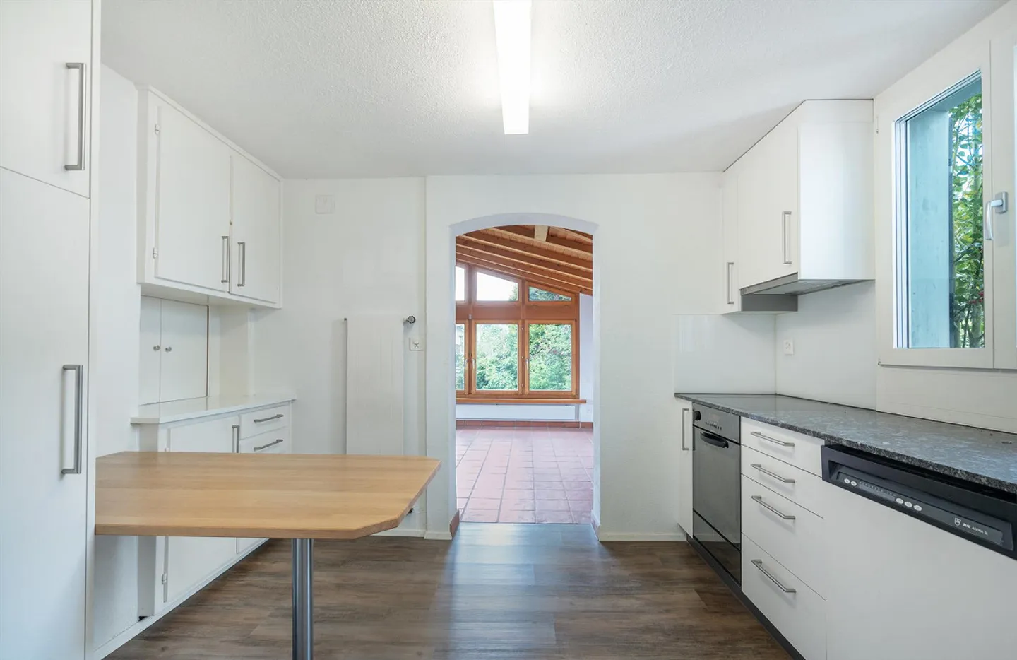 Affascinante casa unifamiliare di 8½ stanze con potenziale versatile - Foto 7 di 20