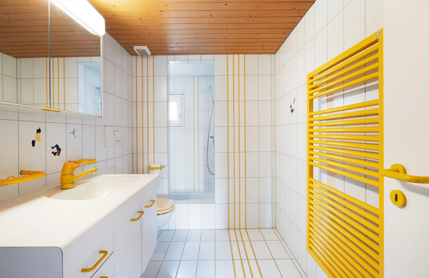 Affascinante casa unifamiliare di 8½ stanze con potenziale versatile - Foto 12 di 20