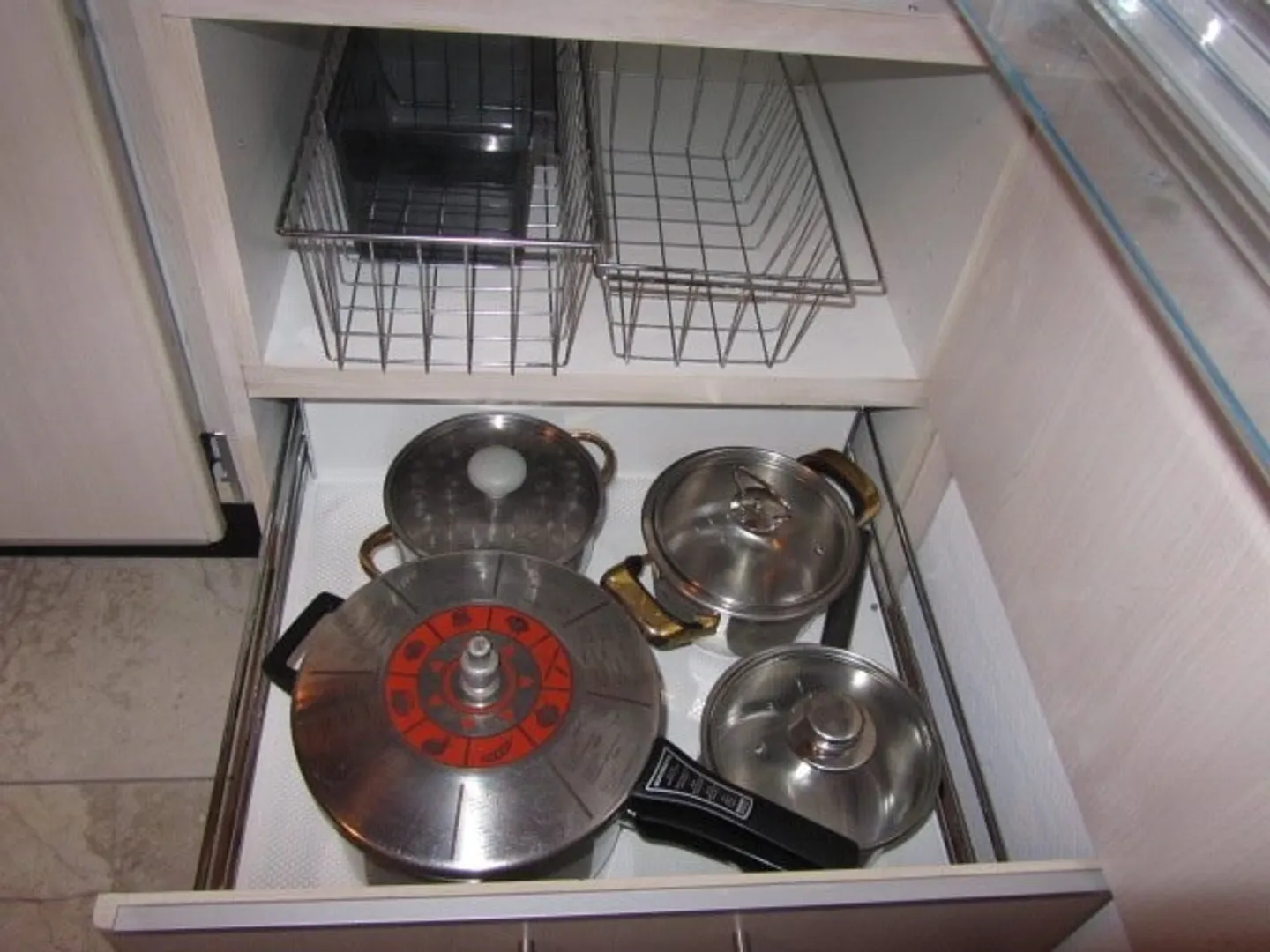 Studio meublé avec cuisine entièrement équipée et grande terrasse - Photo 6 sur 11