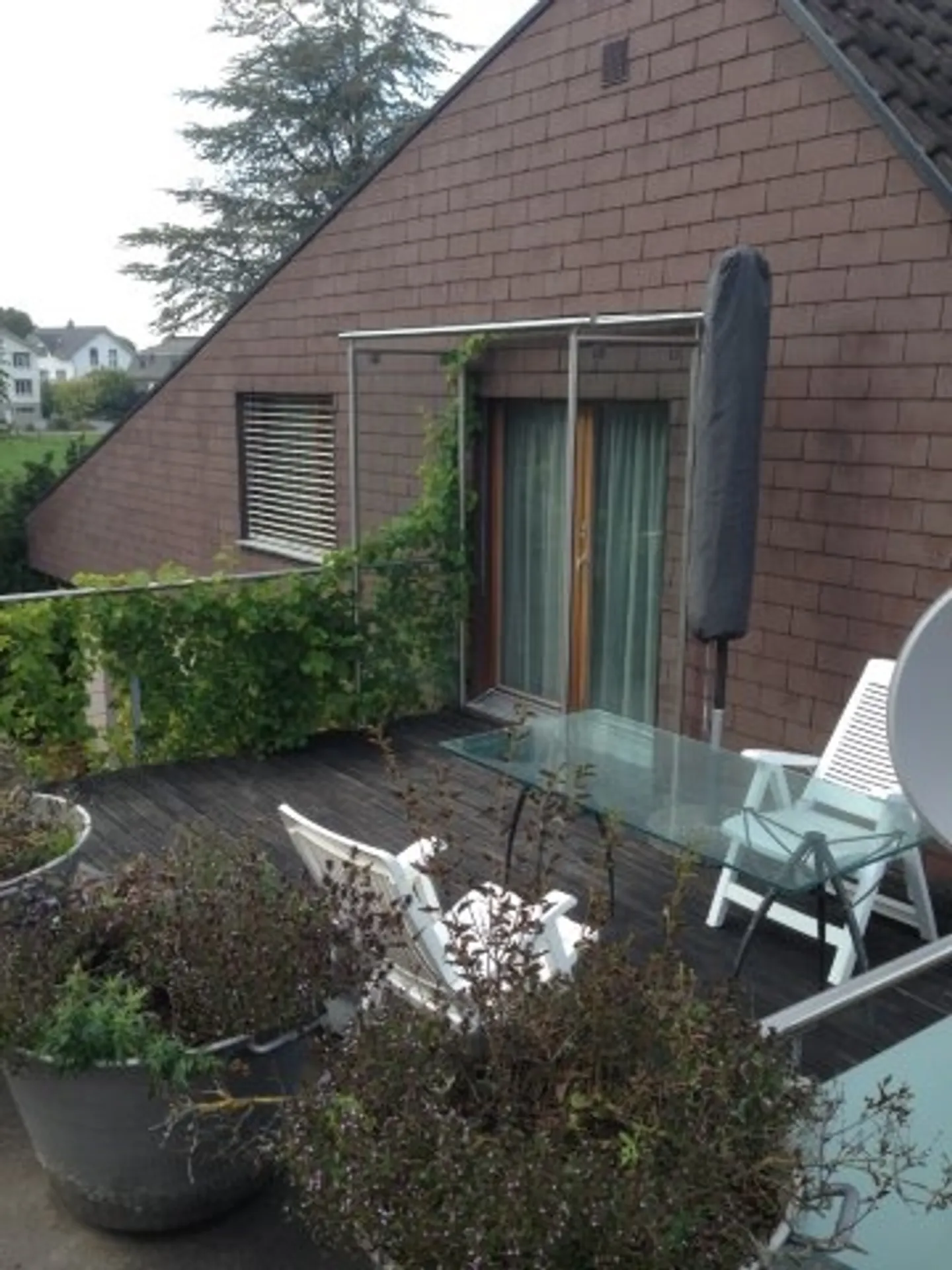 Studio meublé avec cuisine entièrement équipée et grande terrasse - Photo 11 sur 11