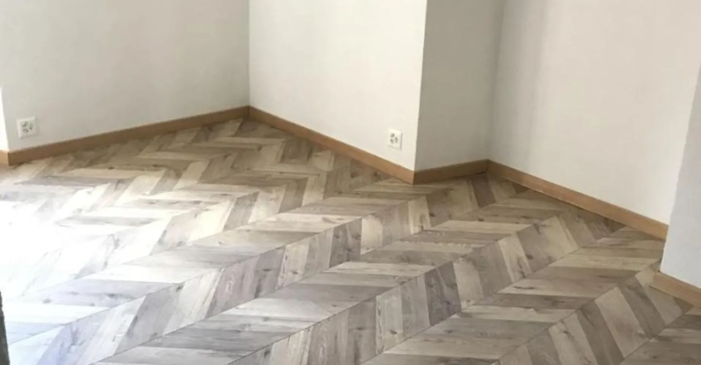 Los von 2 Wohnungen zu verkaufen in der Gemeinde St-Léonard (VS)!!! Absolut zu ergreifen. - Foto 4 von 5