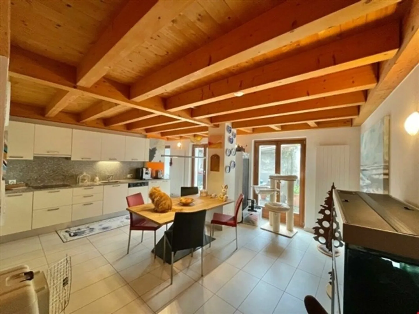 BRIONE SOPRA MINUSIO - CASA DI 4,5 STANZE IN VENDITA NELL'AREA NUCLEO - Foto 3 di 13