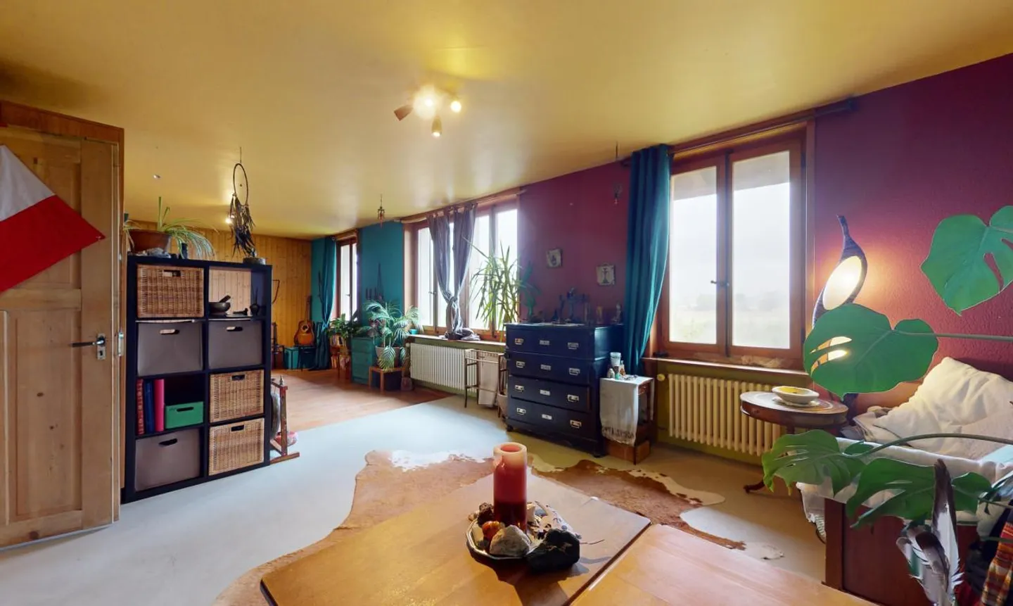Maison individuelle spacieuse de 10 pièces à Safern avec jardin ! - Photo 5 sur 13