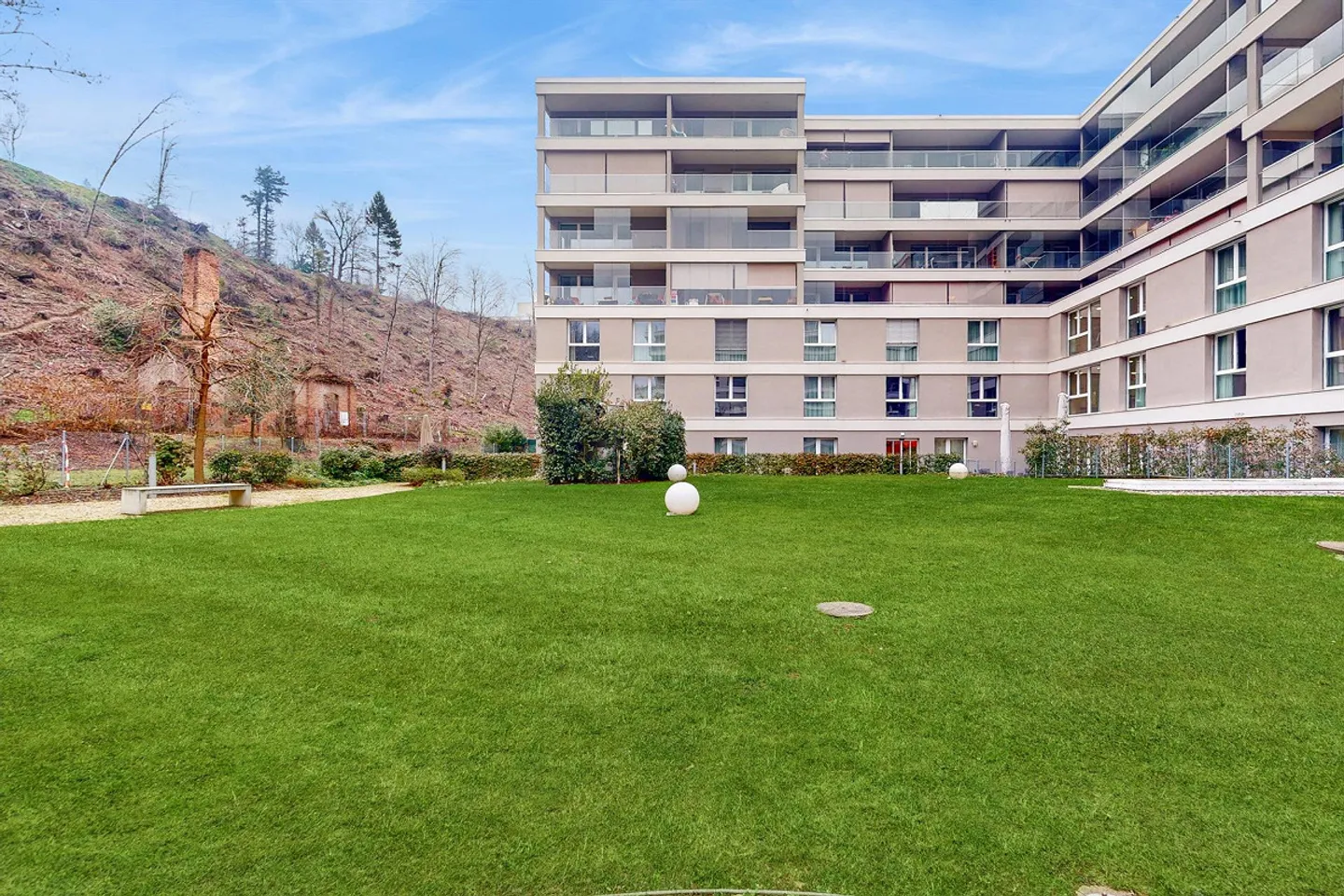 Ultimo piano con stile: vivere nella Residenza Parco Cornaredo - Foto 1 di 9