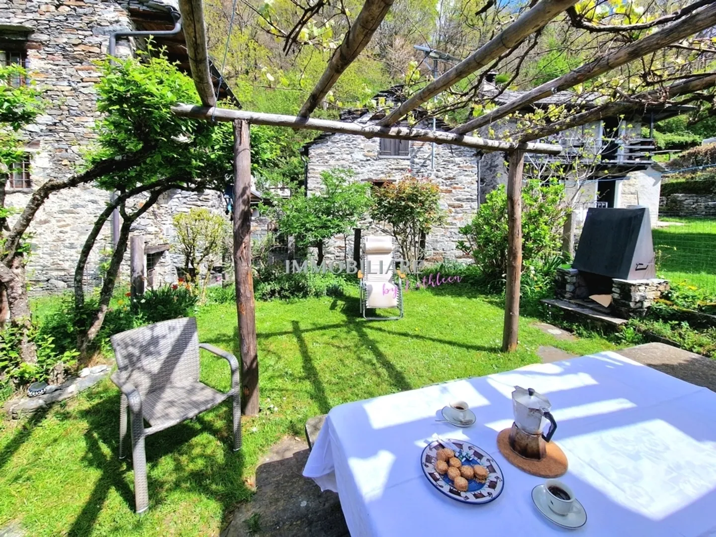 Casa singola in affitto - Foto 5 di 13