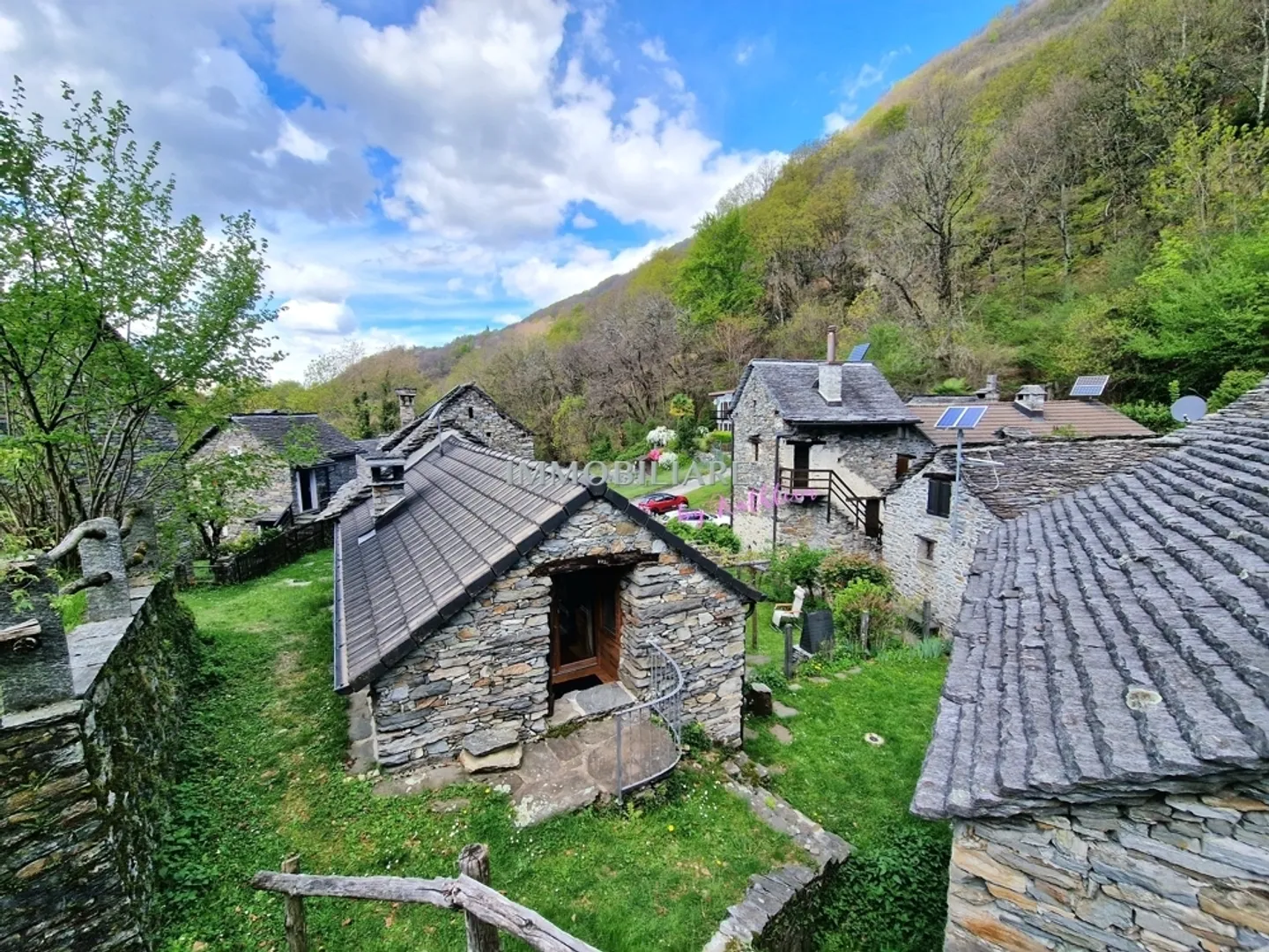 Casa singola in affitto - Foto 7 di 13