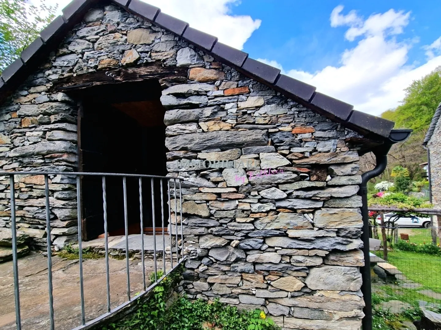 Casa singola in affitto - Foto 11 di 13