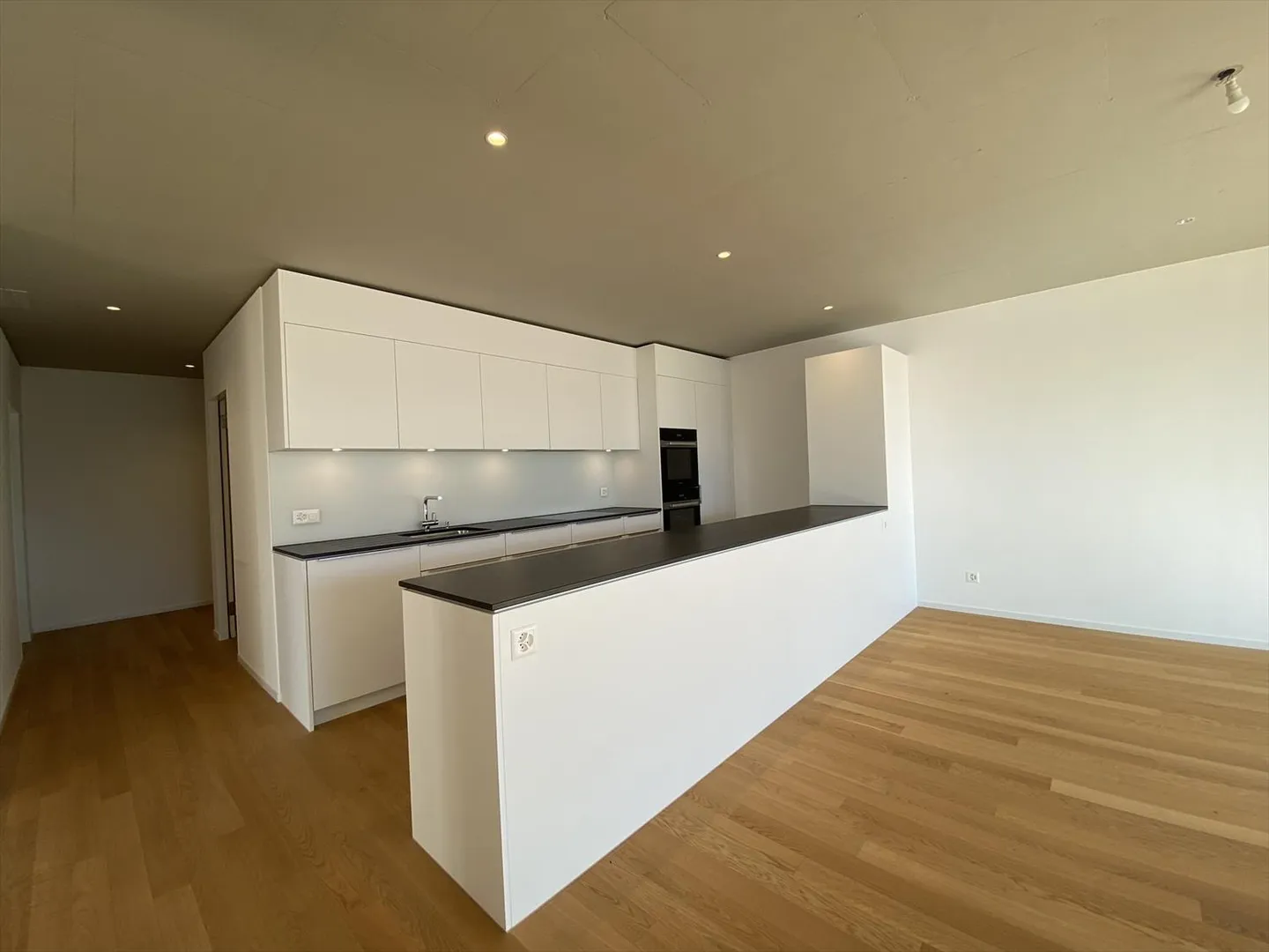 5.5 Room Apartment - Photo 12 of 13