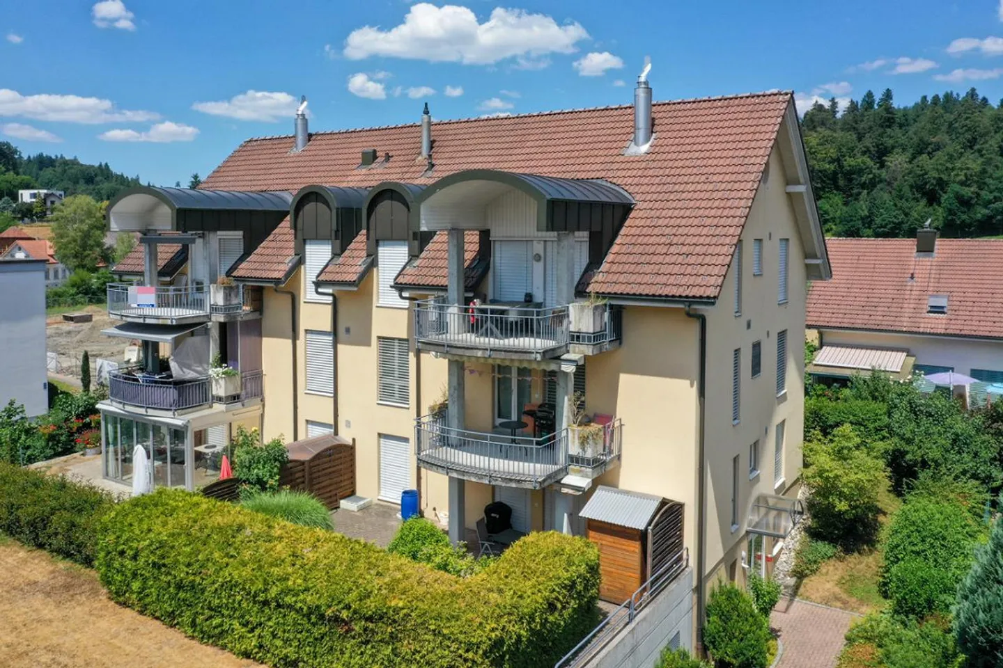 Well-maintained 3.5-room apartment in a good location at an interesting price - Photo 2 of 13
