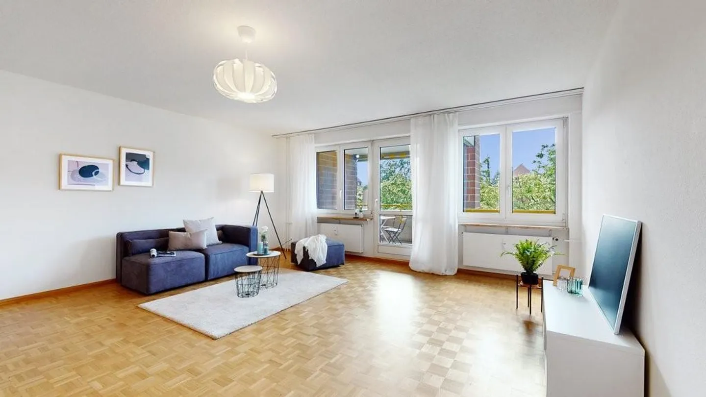 Are you looking for a family-friendly home in a central location? - Photo 5 of 12
