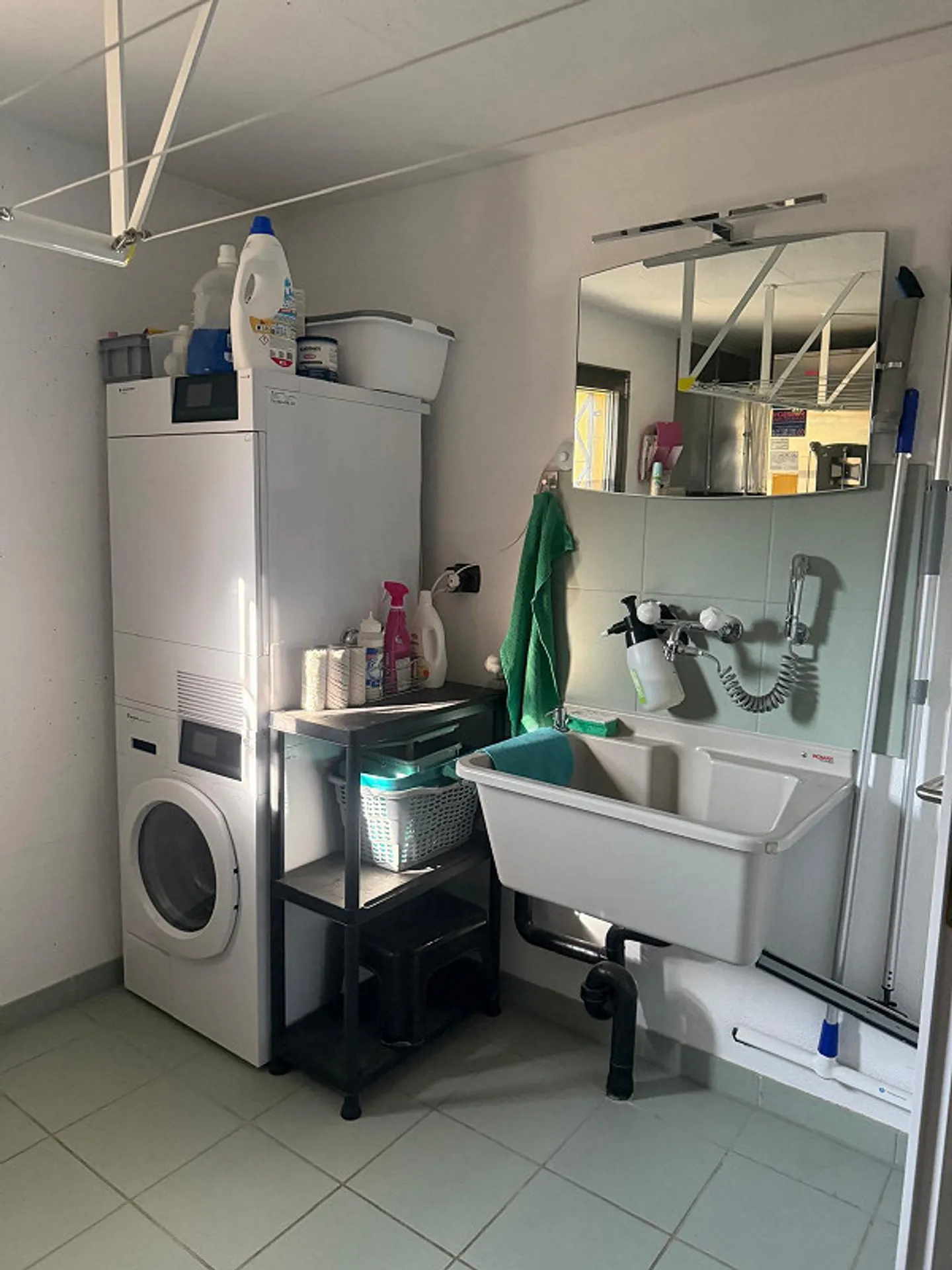 House with 3 apartments - Photo 10 of 22