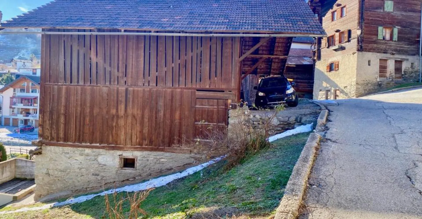 Charming Renovated Barn in Vex - Photo 8 of 12