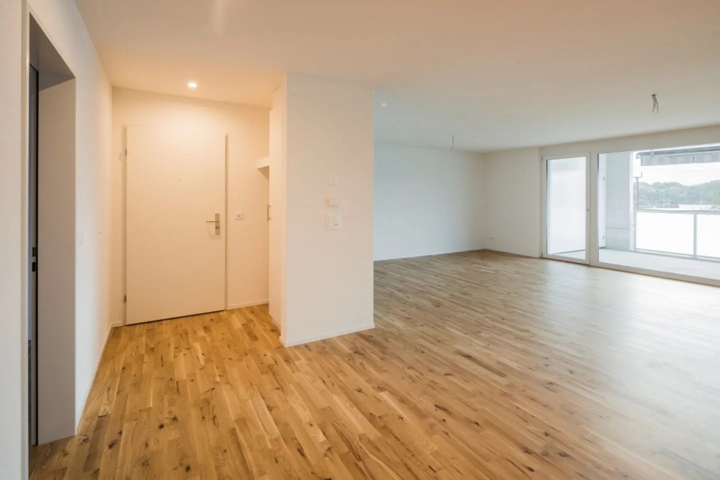 Grosszügige 4.5 Zimmerwohnung - Foto 4 von 8