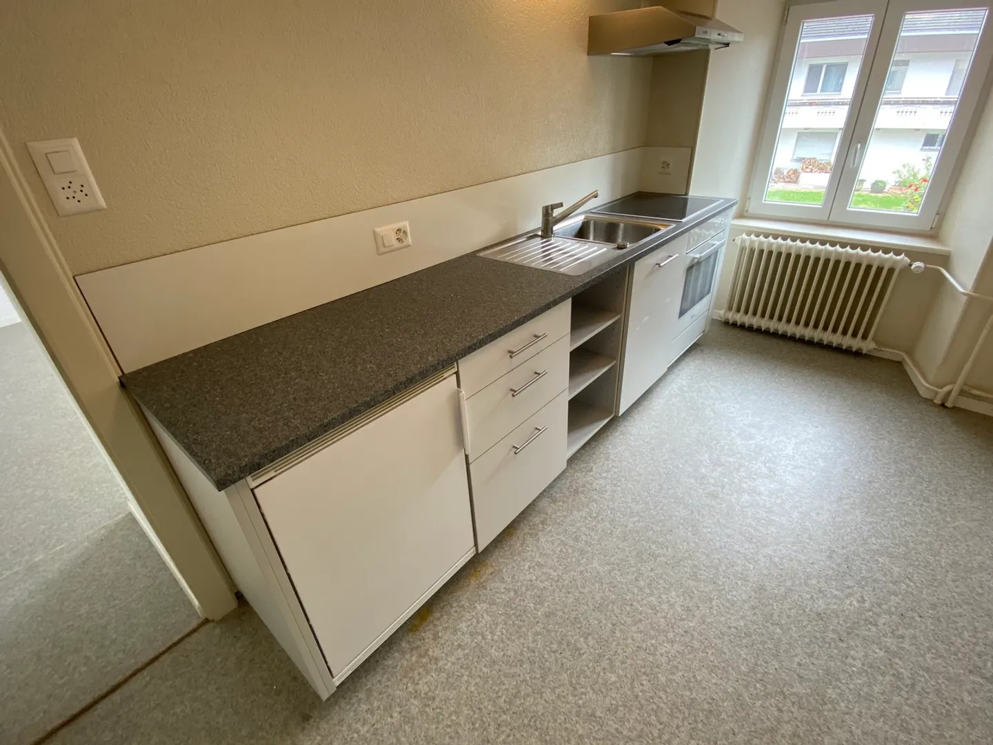 Charmant Appartement 2,5 Pièces - Photo 2 sur 14