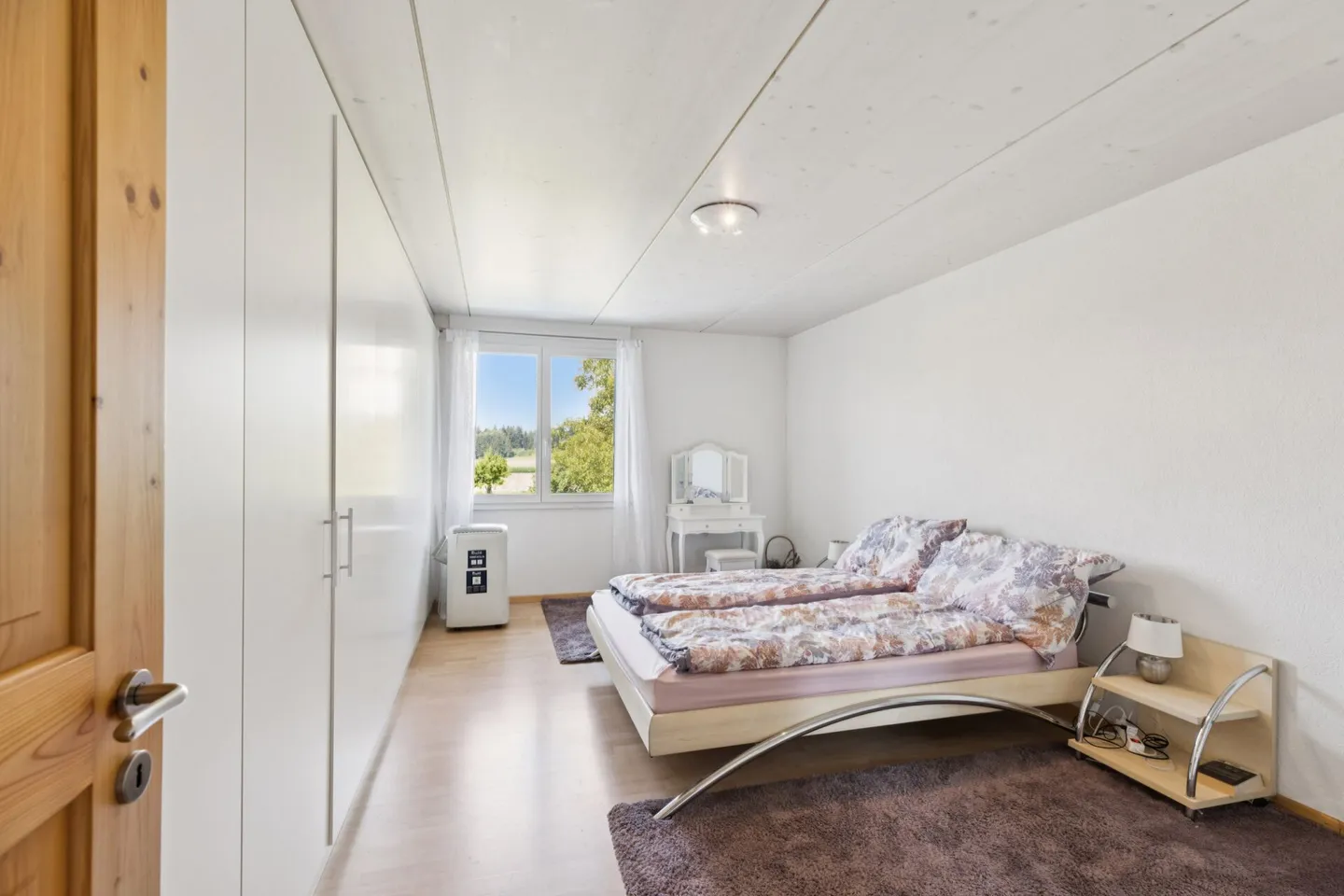 Charming 5.5-Room Semi-Detached House with Green Retreat - Photo 12 of 25