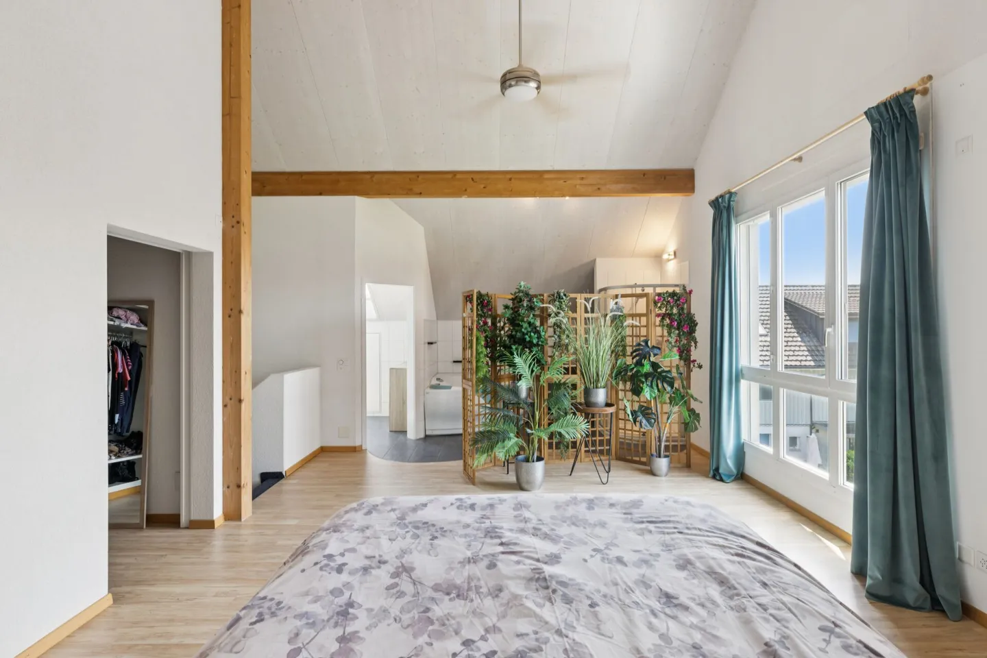 Charming 5.5-Room Semi-Detached House with Green Retreat - Photo 14 of 25