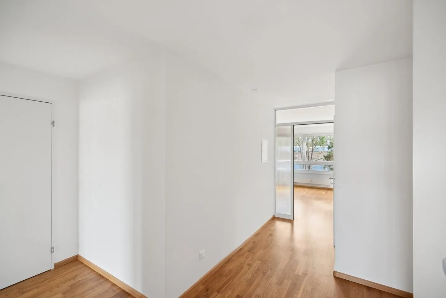 Modernes Apartment in Arlesheim - Foto 2 von 12