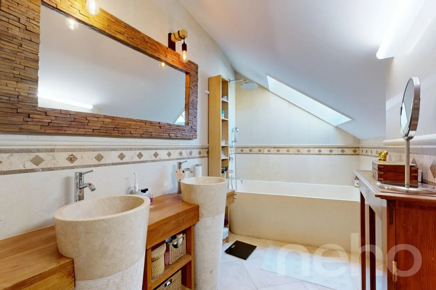 Luxuriöse Familienvilla mit Spa und Panoramablick in Montreux - Foto 11 von 13