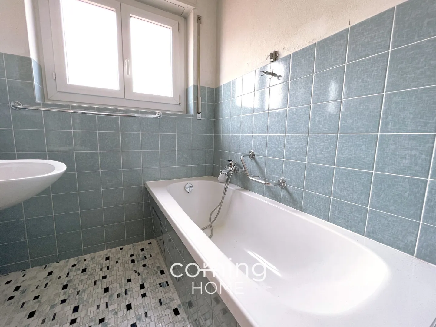 Appartamento 4.5 locali a Turtmann - soleggiato, centrale e con una magnifica vista sulle Alpi - Foto 9 di 12